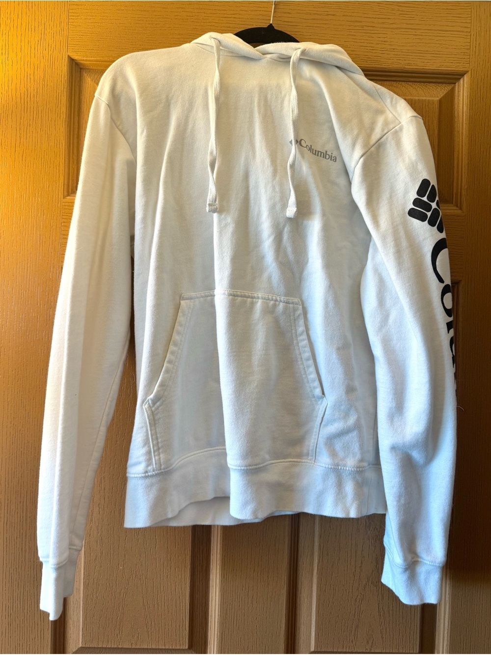 Columbia White Pullover Hoodie Sweater